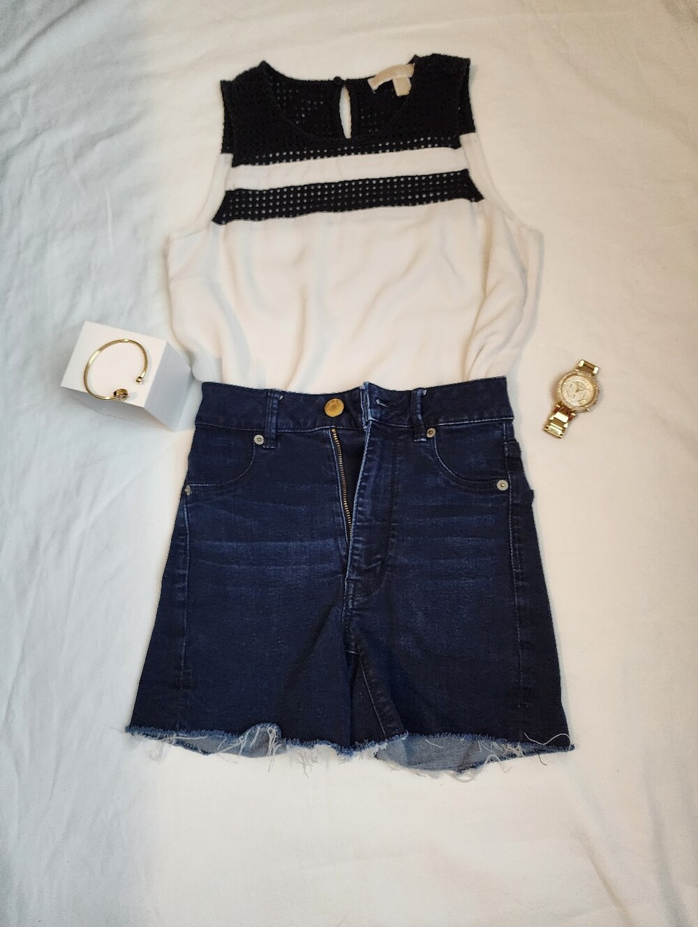Michael Kors Top & American Eagle Denim Shorts Set XS / 00 NWOT